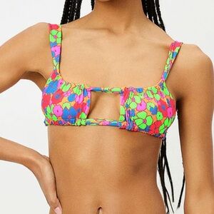 Frankies Bikini Willow Top + Gabe Bottom in Groovy Floral size Medium